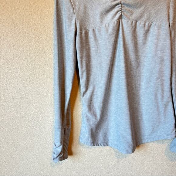 Title Nine Light Blue Ruched Long Sleeve Tee Shirt Womens XS Casual Gorpcore Top - Picture 6 of 10